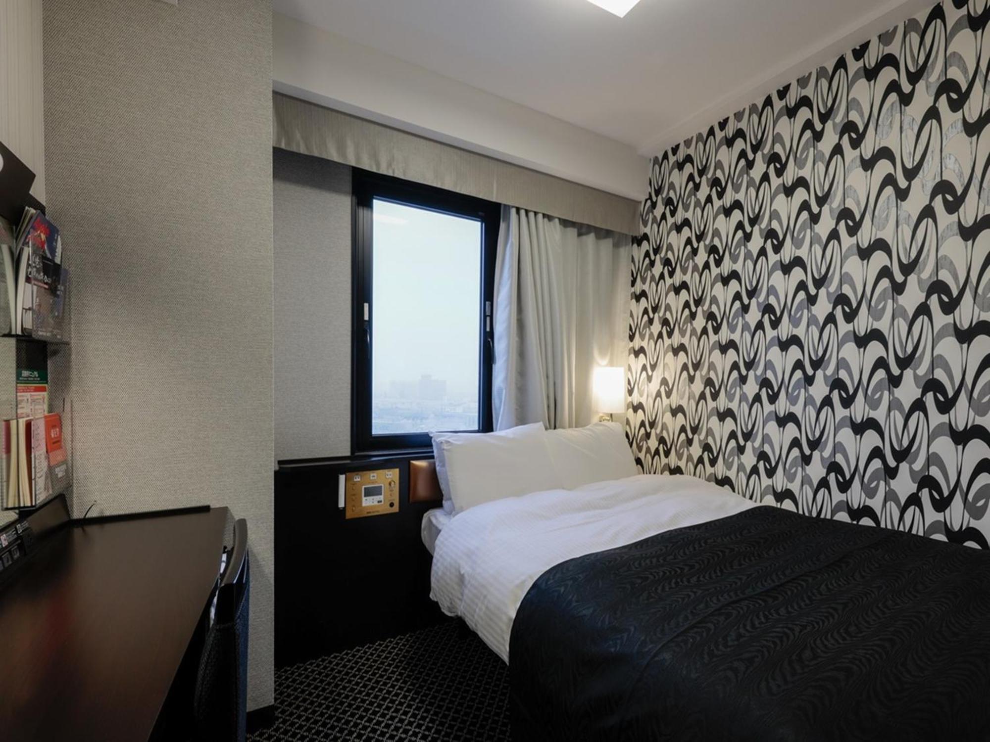 Apa Hotel Tonami Ekimae Extérieur photo