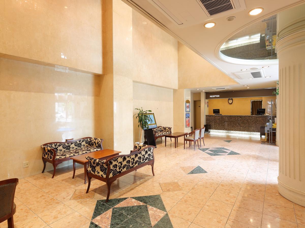Apa Hotel Tonami Ekimae Extérieur photo